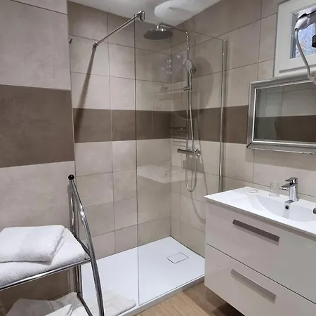 Appartement Chiara Stella Mit Ueberdachter Terrasse By Interhome *